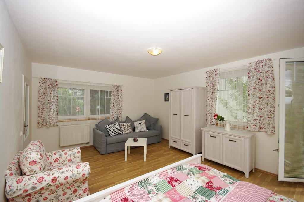 Cozy Gardens Apartments In פראג מראה חיצוני תמונה