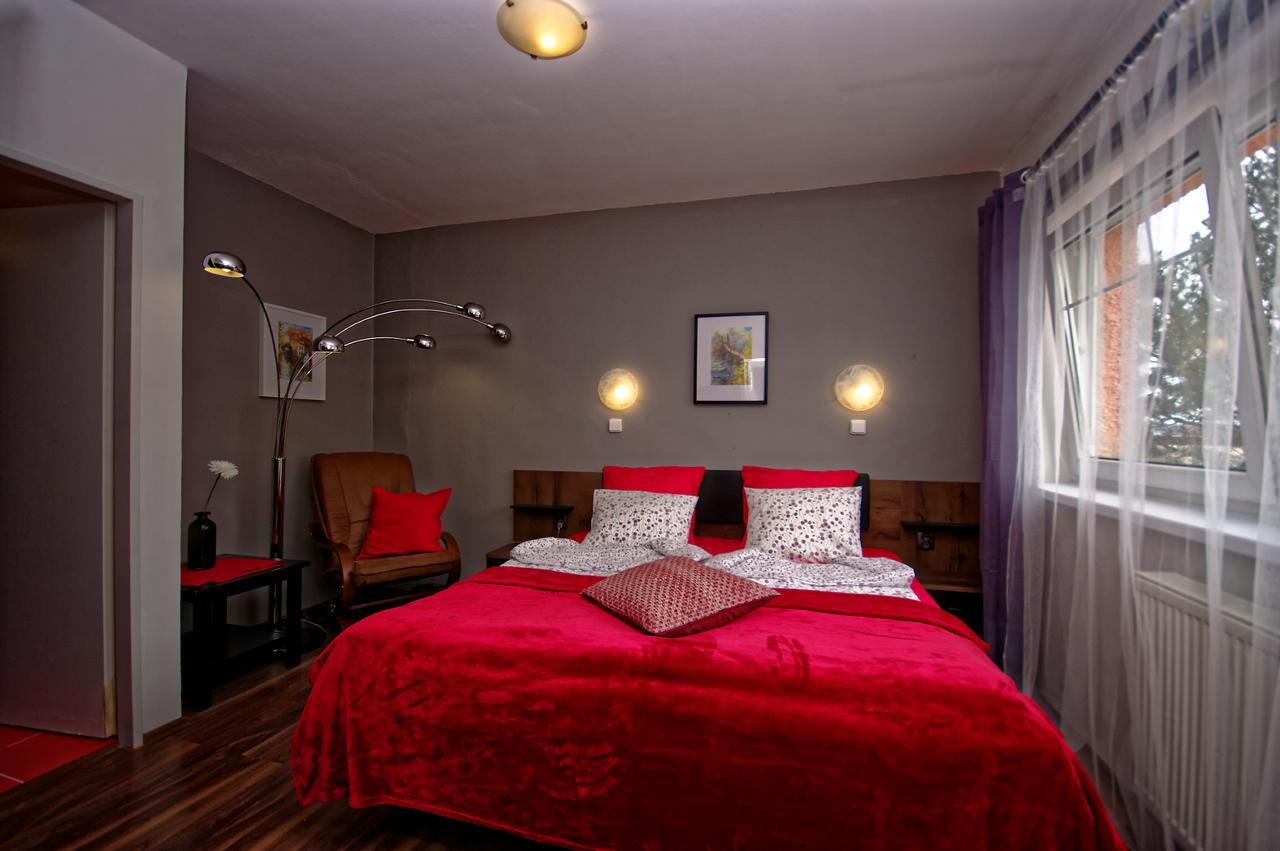 Cozy Gardens Apartments In פראג מראה חיצוני תמונה