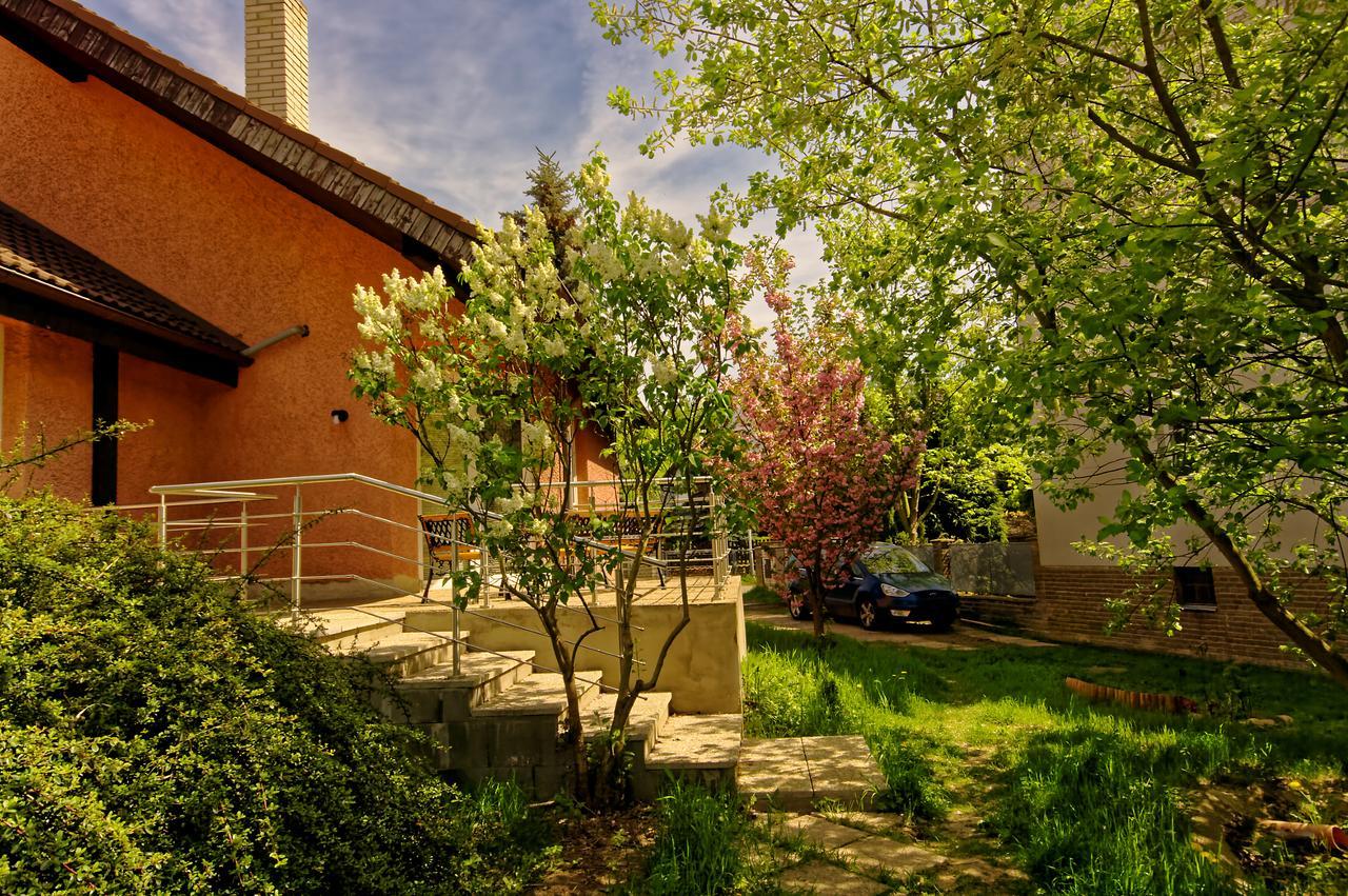 Cozy Gardens Apartments In פראג מראה חיצוני תמונה